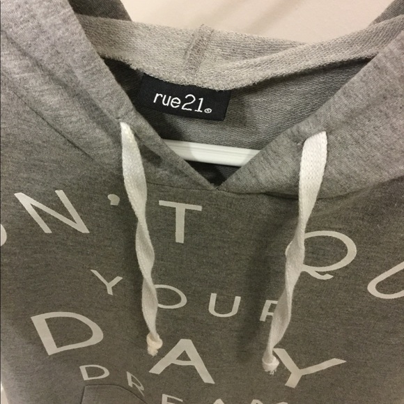 Sleeveless Hoodie - SOLD - Picture 4 of 4